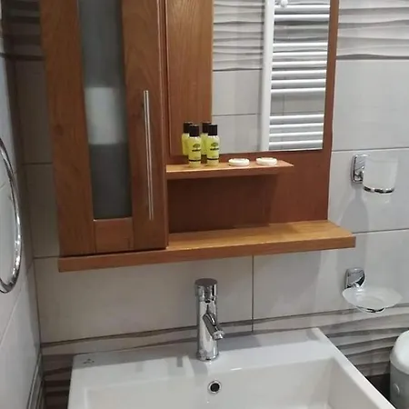 Alojamento de Acomodação e Pequeno-almoço Pansion Anastasia Káto Loutrákion