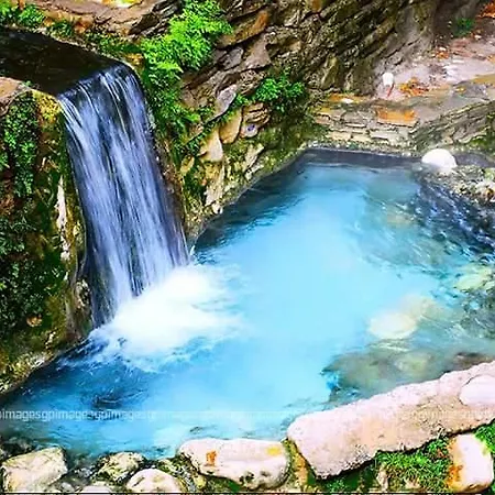 Pansion Anastasia Káto Loutrákion