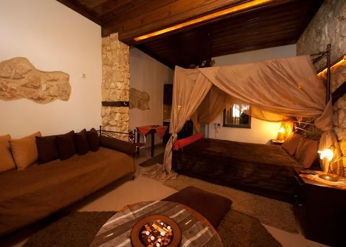 Pansion Anastasia Couette-café